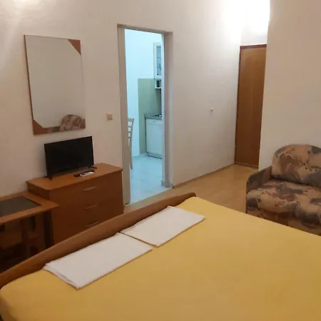 Apartamento Miki Vodice